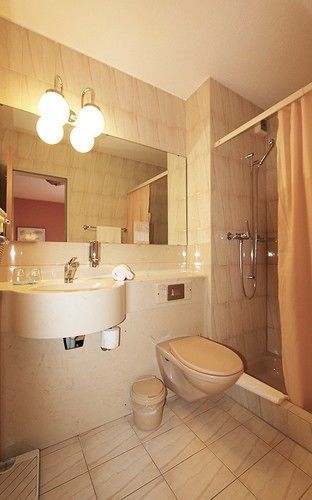 Hotel Sternen อาเรา ภายนอก รูปภาพ